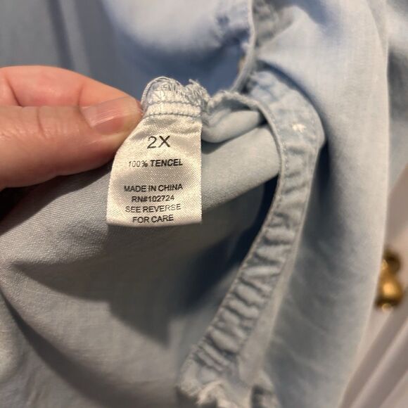 Hester & Orchard Tencel Chambray Button Up Asymmetrical Raw Hem‎ Shirt Sz 2X - Picture 9 of 9